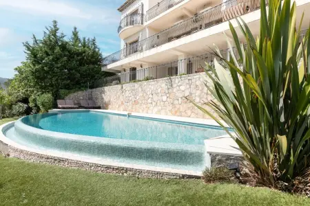 Villa Marguerite Sea View, Villa Mandelieu avec toit - Photo 3