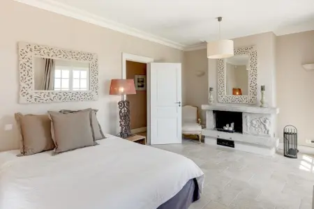 Villa Marguerite Sea View, Villa Mandelieu avec toit - Photo 23