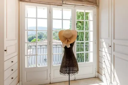 Villa Marguerite Sea View, Villa Mandelieu avec toit - Photo 25