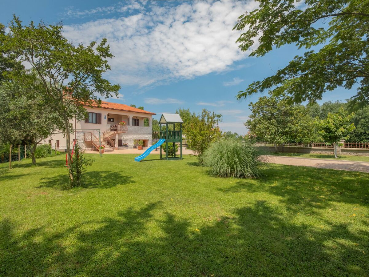 Maison Ana à Labin : piscine privée et jardin 3000 m² - Photo 25