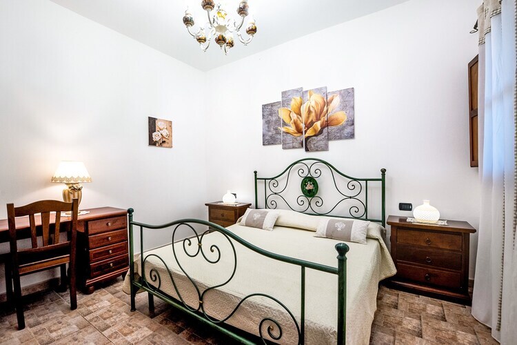 Villa Barone Guest House – Maison 6 pers. avec piscine - Photo 11
