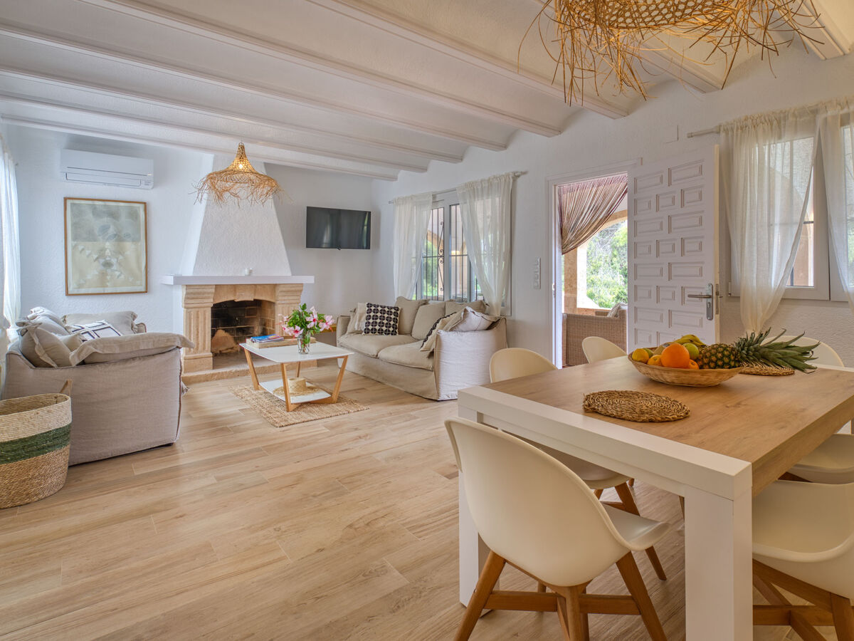 Villa Louise – 230 m² avec piscine et vue mer à Javea - Photo 4