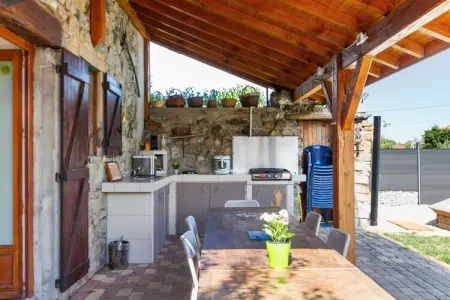 MAISON BUFFET, Maison de vacances à la campagne avec piscine - Photo 8