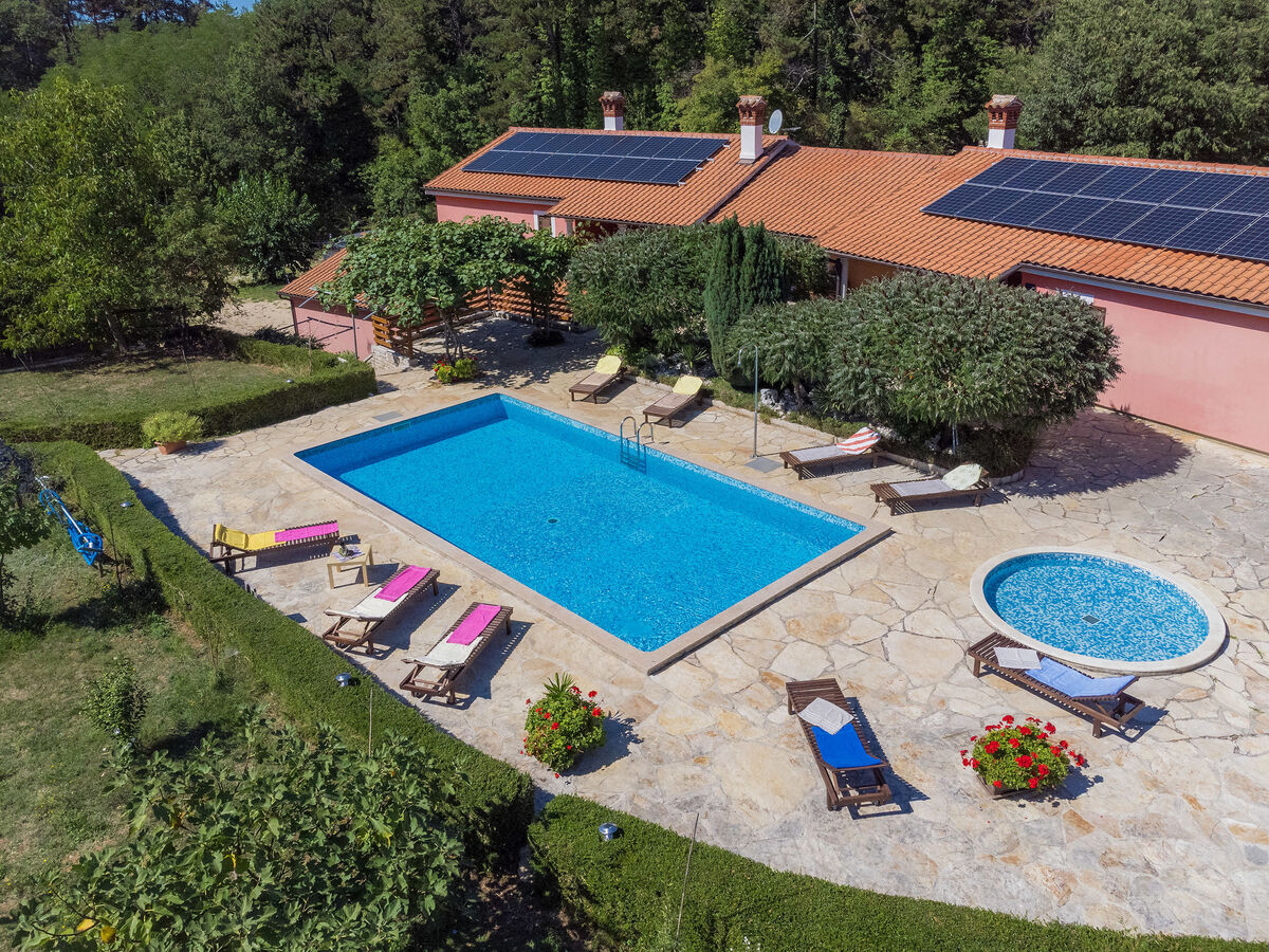 Kristina – Maison 7 chambres avec piscine privée - Photo 17