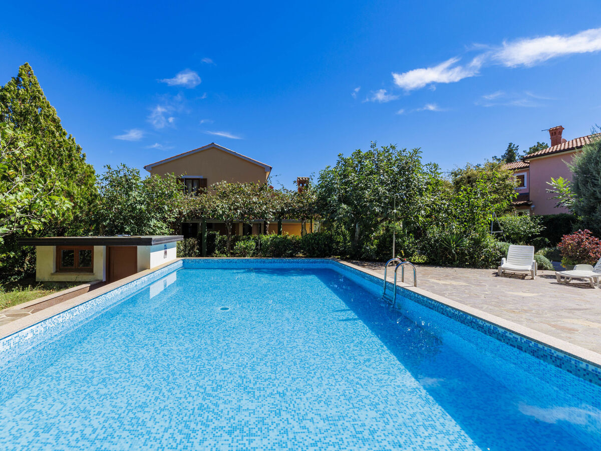 Maison Edi à Rovinj : piscine privée, 5 chambres - Photo 1