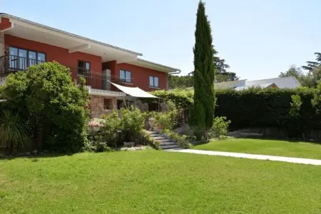Gran jardín piscina y Spa - Galapagar III, Appartement à Galapagar avec Spa et Vue - Photo 33