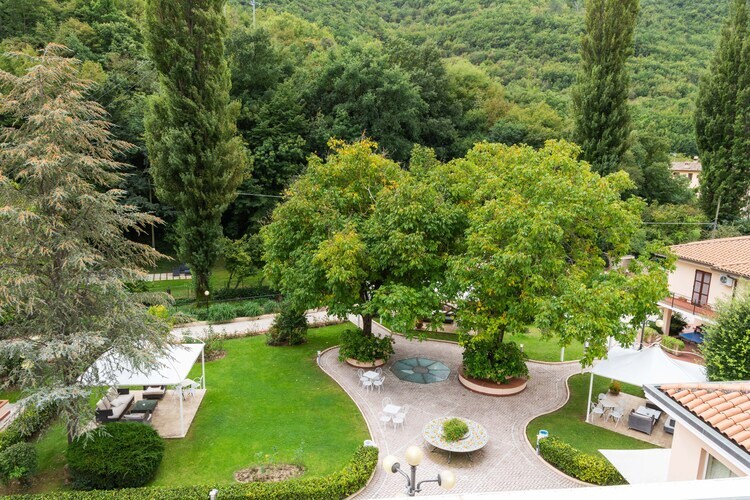 Maison 4 pers. à Foligno : 2 piscines, jardin & spa - Photo 21
