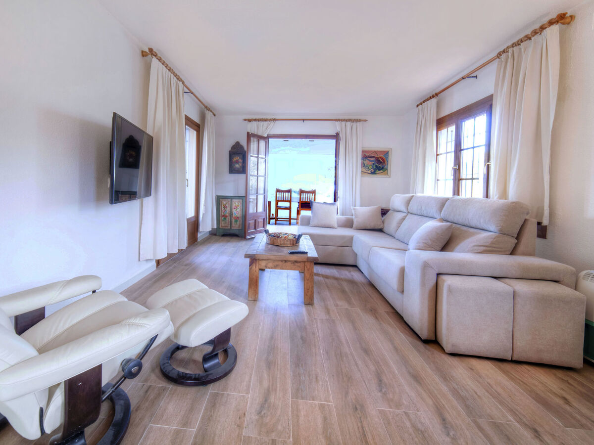 Hercaris : maison 4 chambres avec terrasse panoramique à Begur - Photo 2