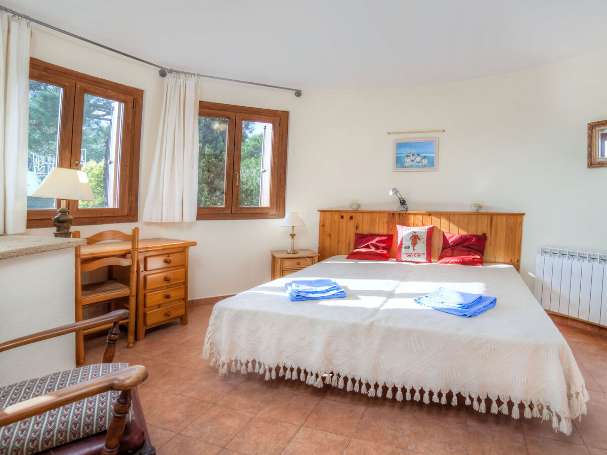 Hercaris : maison 4 chambres avec terrasse panoramique à Begur - Photo 18
