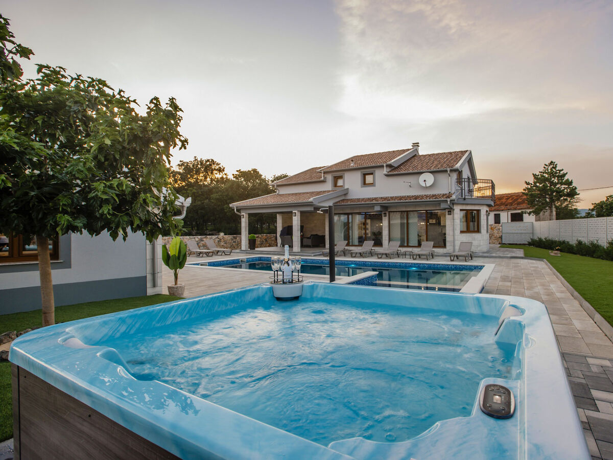 Villa Oasis of peace à Imotski : piscine chauffée, 5 chambres - Photo 42