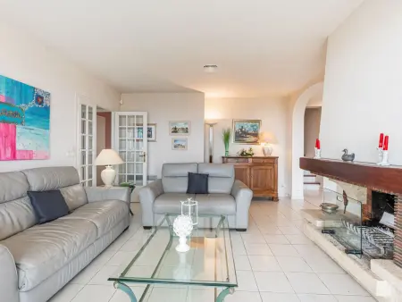 La Maison des Cades, Maison 6 personnes à Saint Pierre La Mer - Photo 6