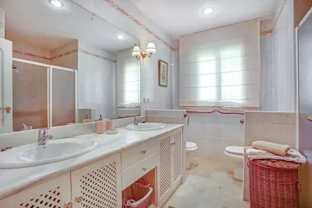 Casa Amarilla Blanca - Maison 8 pers, piscine & vue mer : photo 17