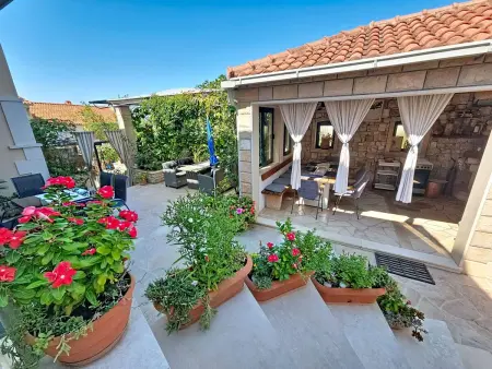Maison Ana à Supetar : 4 chambres vue mer : photo 36