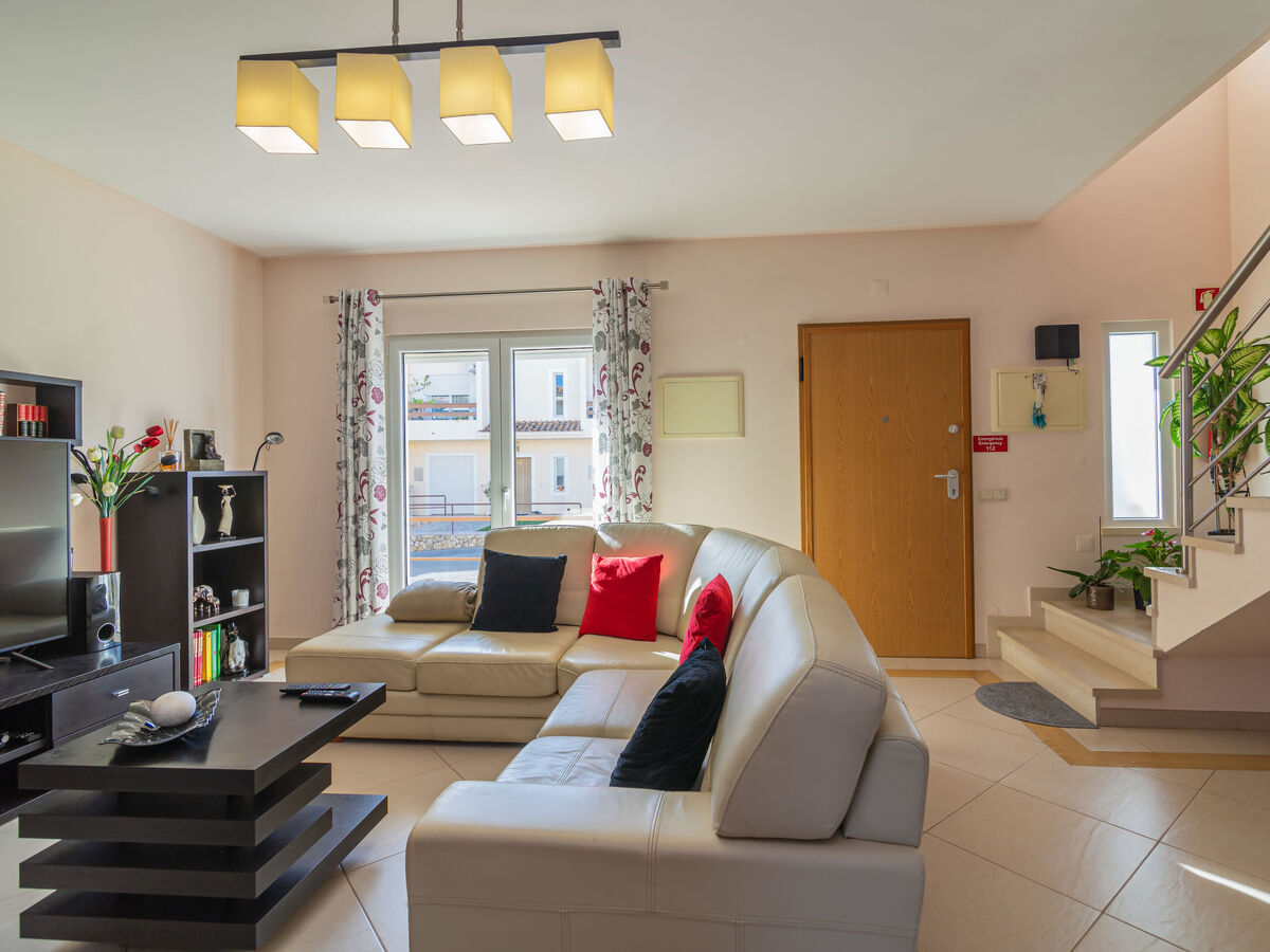 Bela Vitta – Maison 2 chambres avec piscine - Photo 8