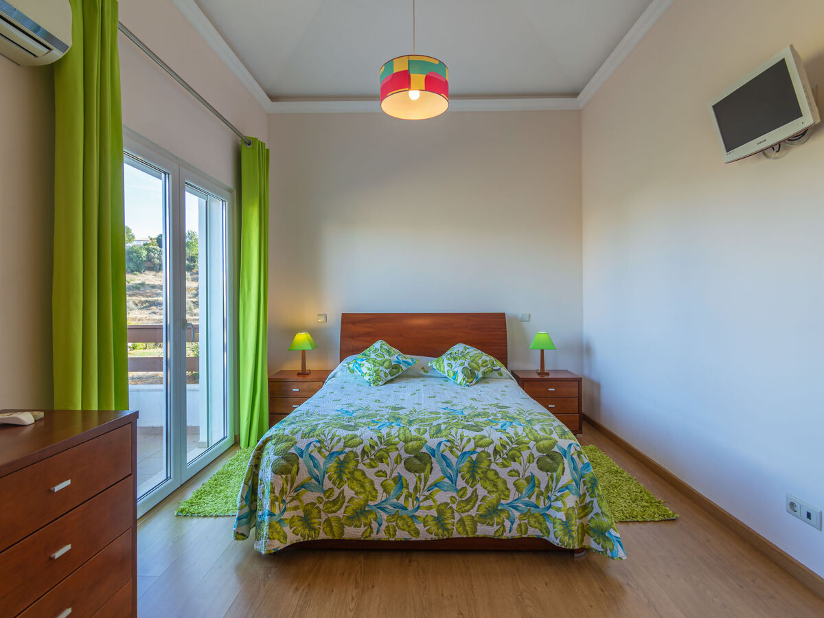 Bela Vitta – Maison 2 chambres avec piscine - Photo 14