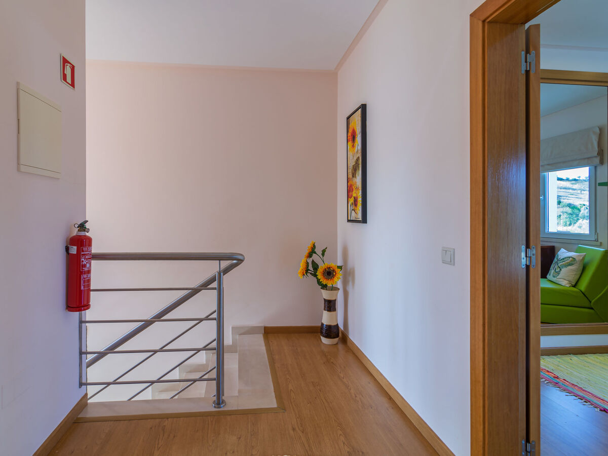 Bela Vitta – Maison 2 chambres avec piscine - Photo 17