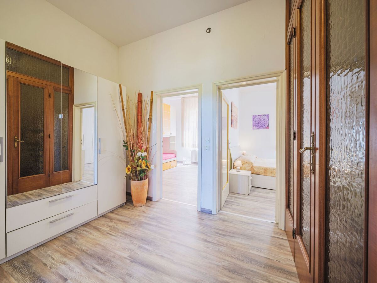Maison Elena à Orentano avec piscine partagée - Photo 12