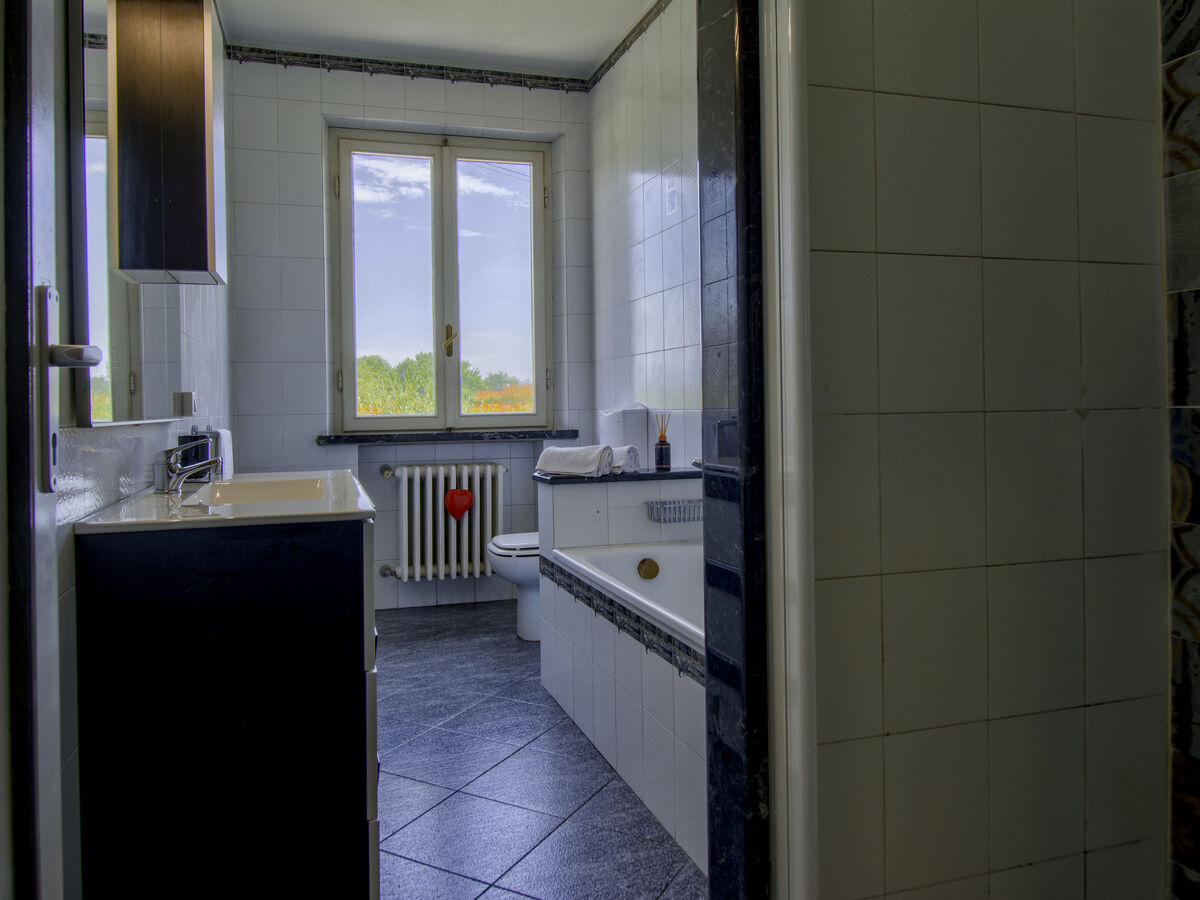 Maison Elena à Orentano avec piscine partagée - Photo 21