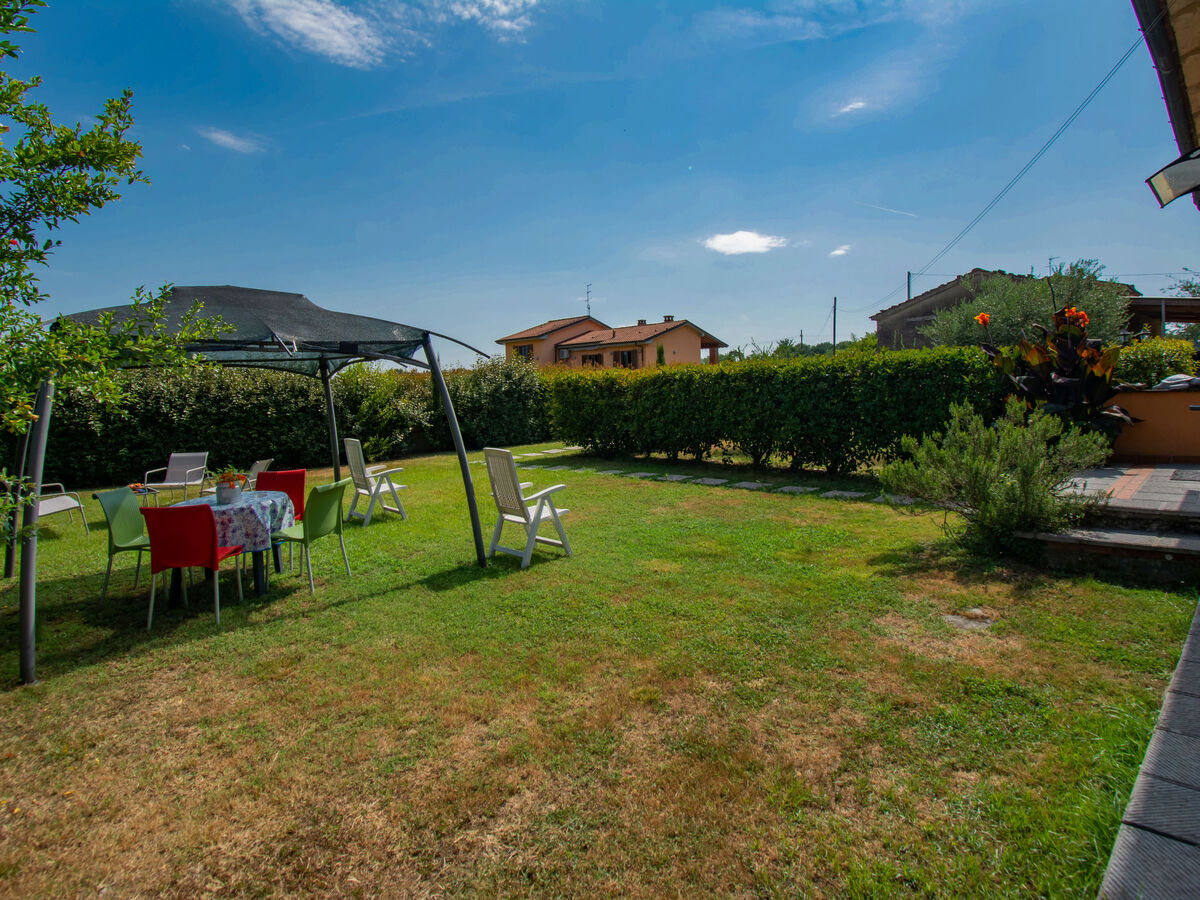 Maison Elena à Orentano avec piscine partagée - Photo 31