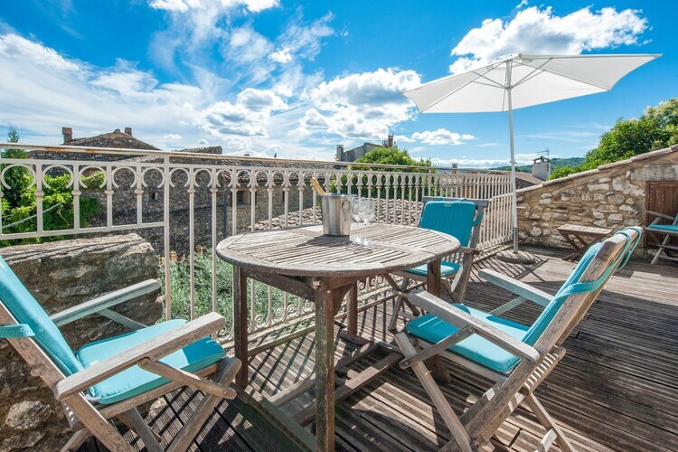 Maison La Calade, maison de village en pierre avec terrasse - Photo 1