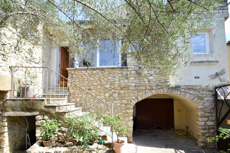 Maison La Calade, maison de village en pierre avec terrasse - Photo 2