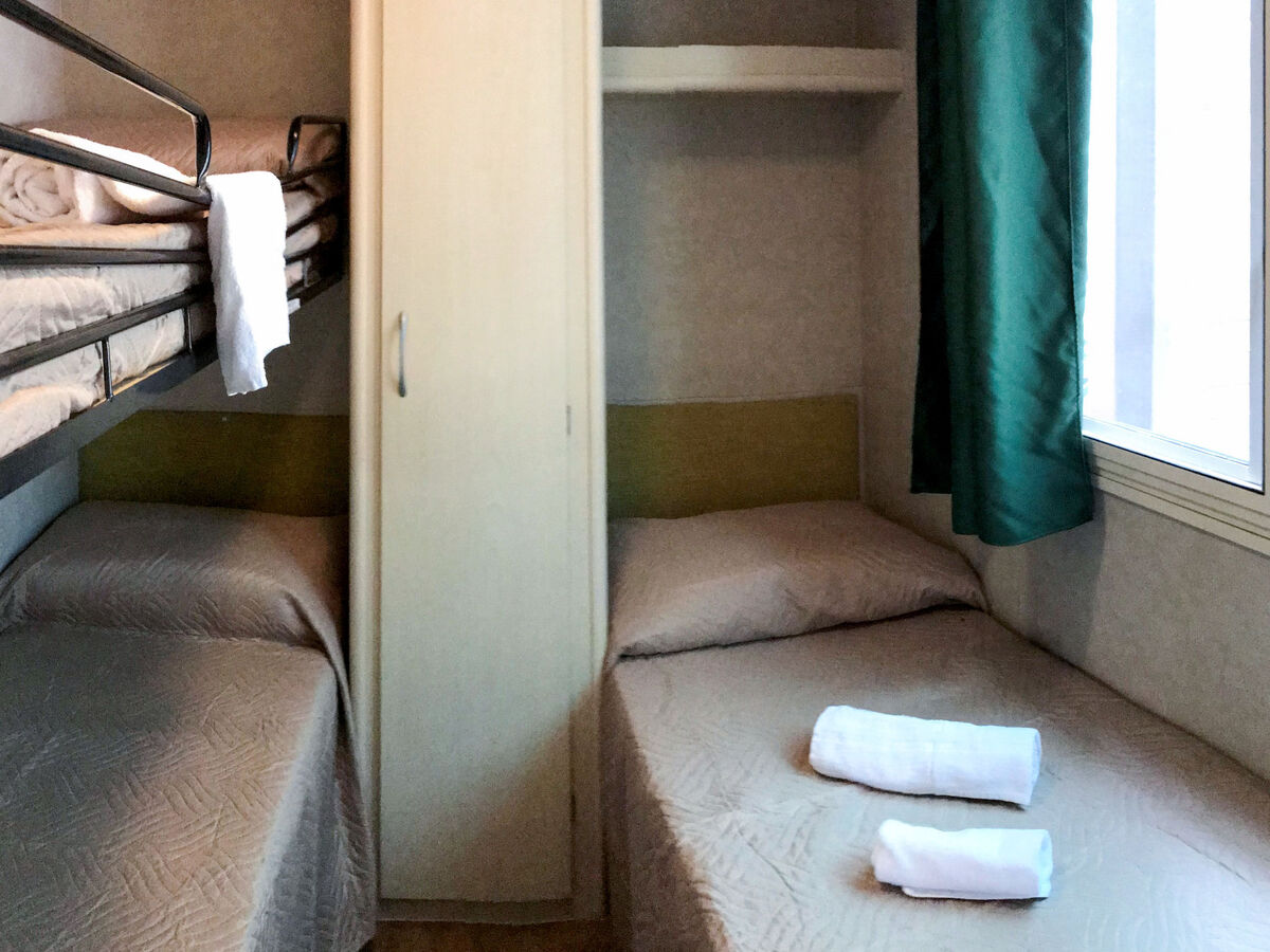 Mobil-home 3 pièces Campeggio del Forte à 500 m de la mer - Photo 10
