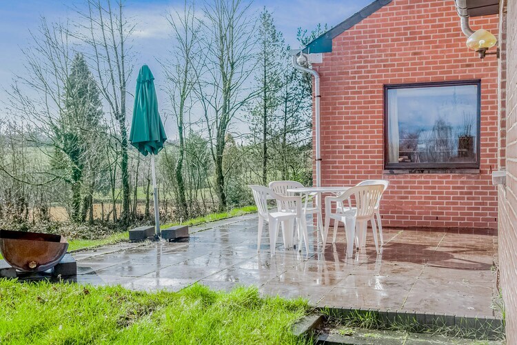 Maison Grusone 53 : vue vallée et terrasse feu ouvert - Photo 4