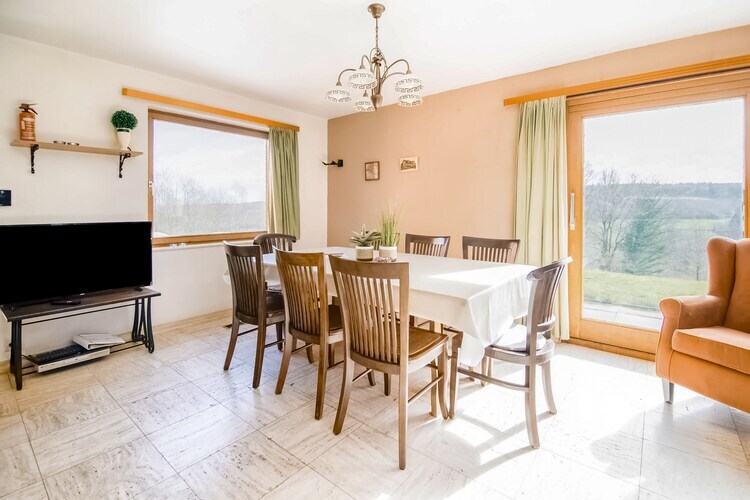 Maison Grusone 53 : vue vallée et terrasse feu ouvert - Photo 10