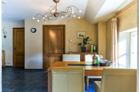 Appartement château XVIe siècle en Ardenne belge : photo 3