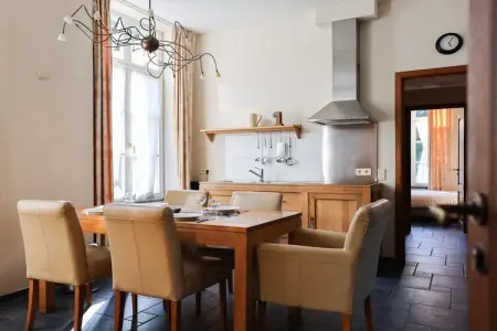 Appartement château XVIe siècle au bord de l'Amblève : photo 3