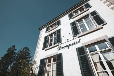 Appartement château XVIe siècle au bord de l'Amblève : photo 12