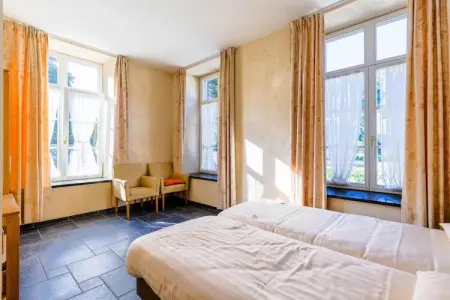 Appartement château XVIe siècle au bord de l'Amblève : photo 22