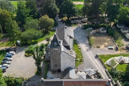 Tour du château XVIe siècle à Aywaille : photo 6
