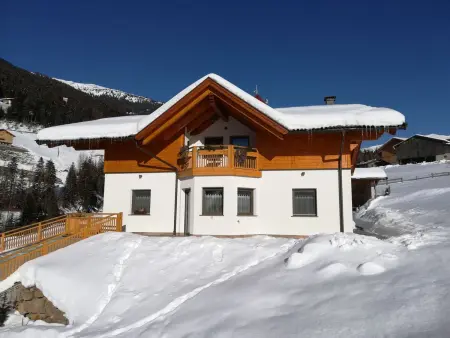 Maison Spieglhof à Sarentino, vue vallée et montagnes - Photo 1
