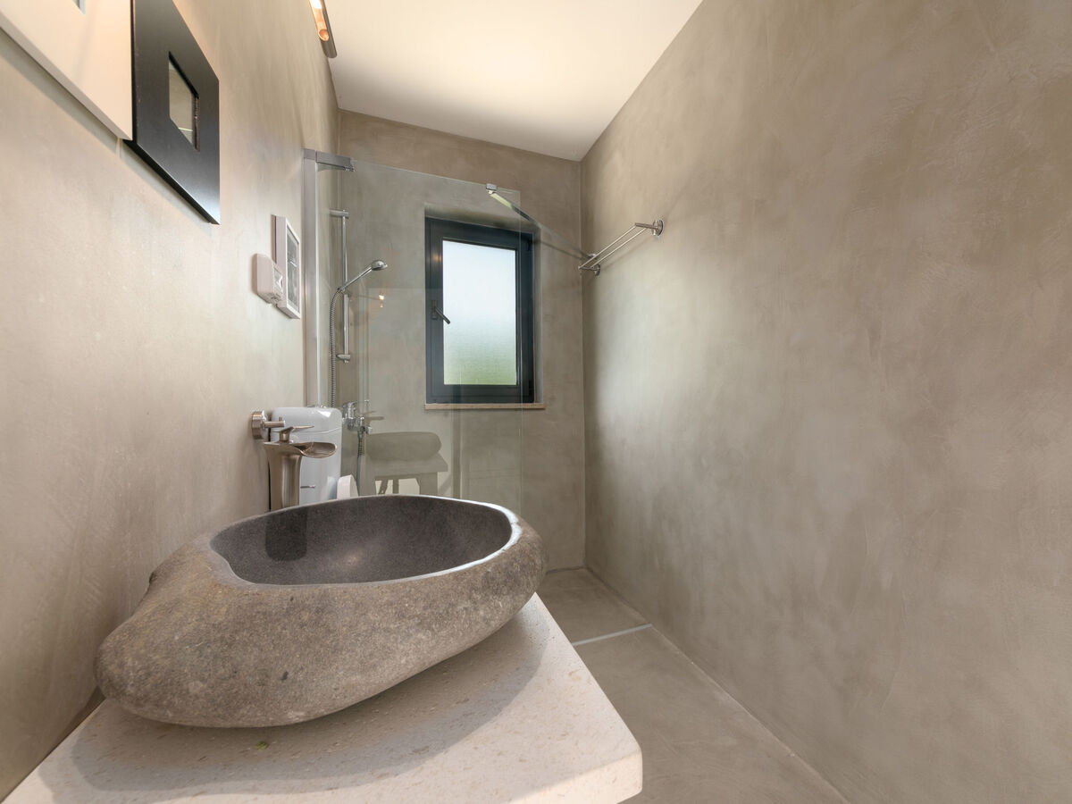 Villa Studio Gallery Bura, 3 chambres avec piscine bio - Photo 26
