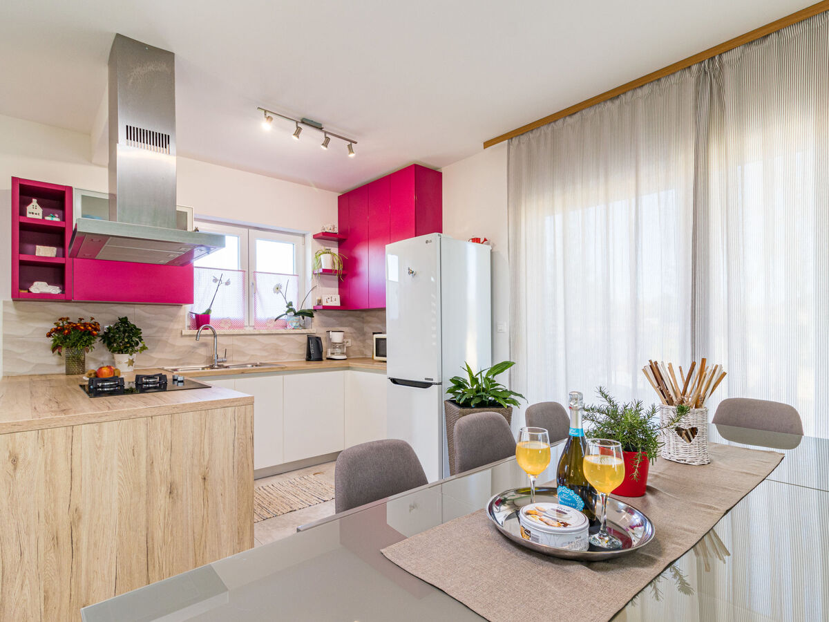 Villa May – Maison 8 pers. avec piscine chauffée à Tinjan - Photo 8