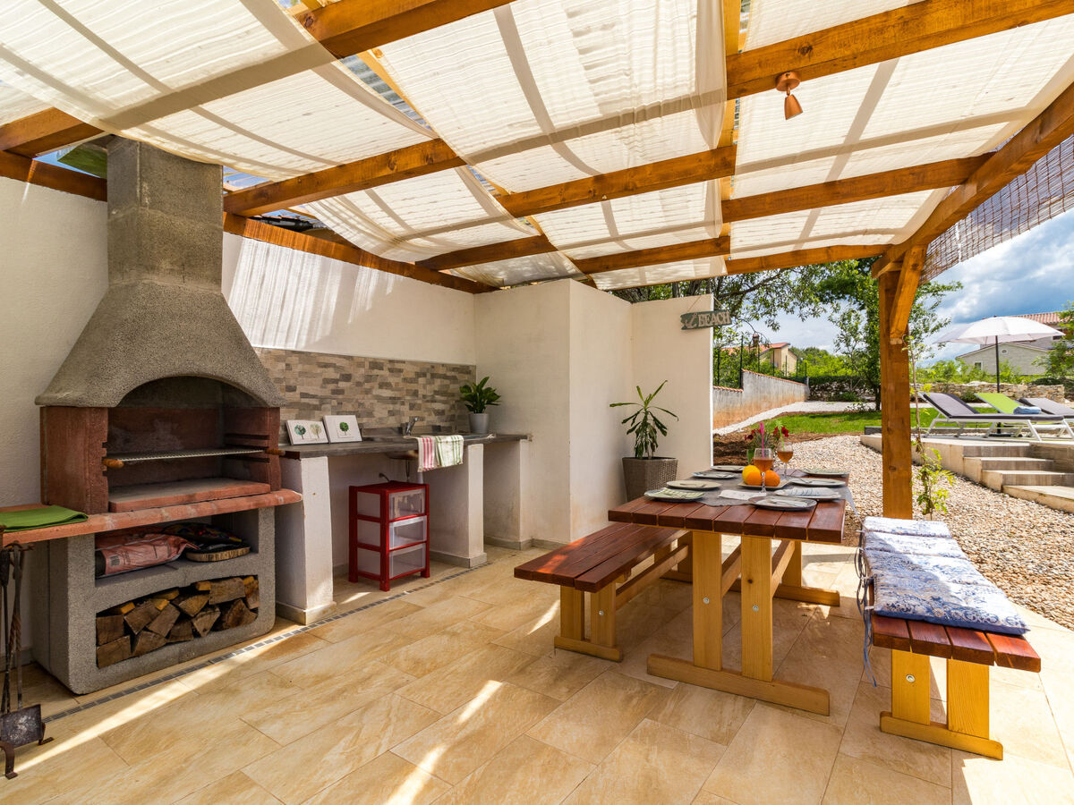 Villa May – Maison 8 pers. avec piscine chauffée à Tinjan - Photo 9