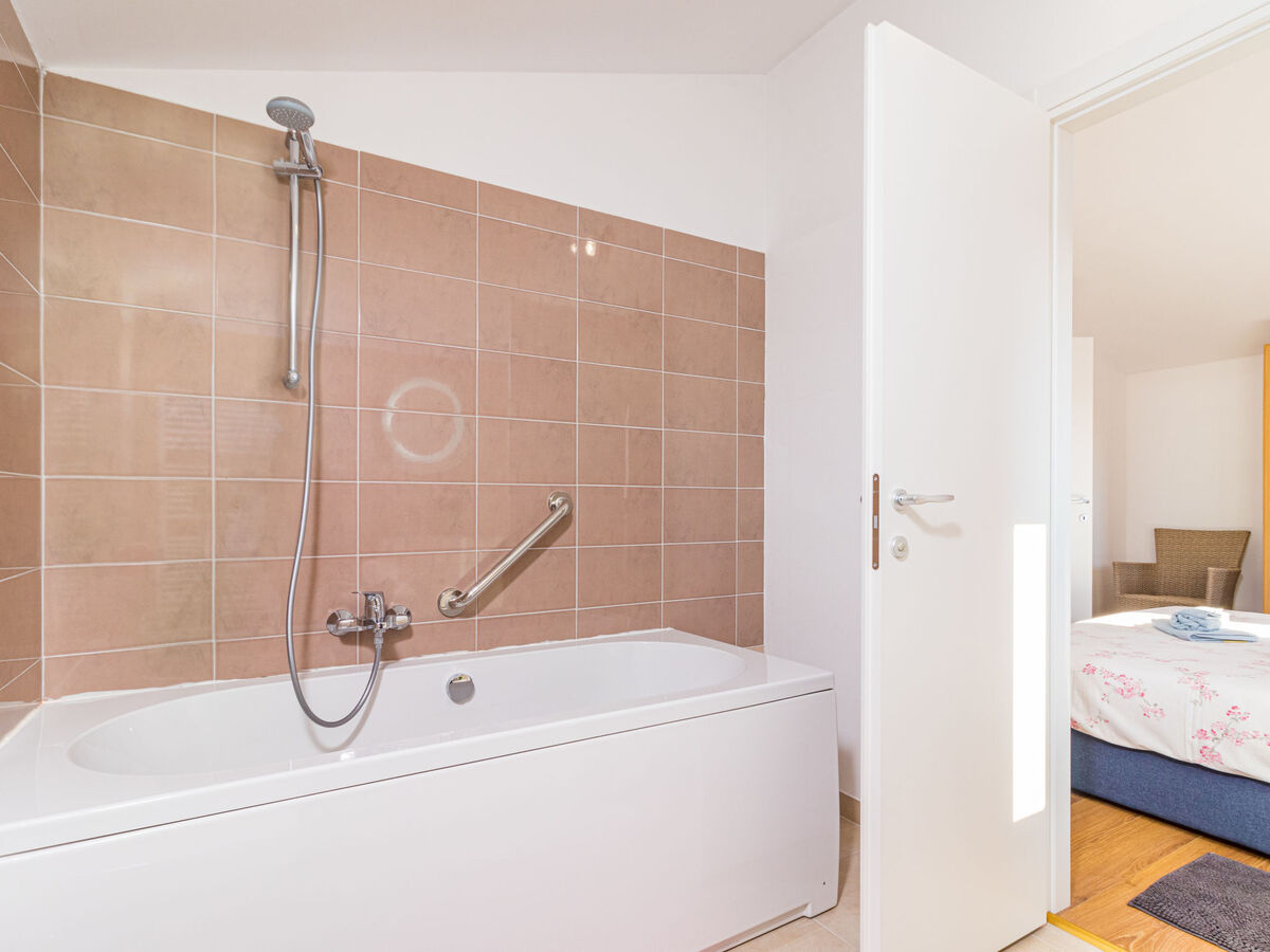 Villa May – Maison 8 pers. avec piscine chauffée à Tinjan - Photo 29