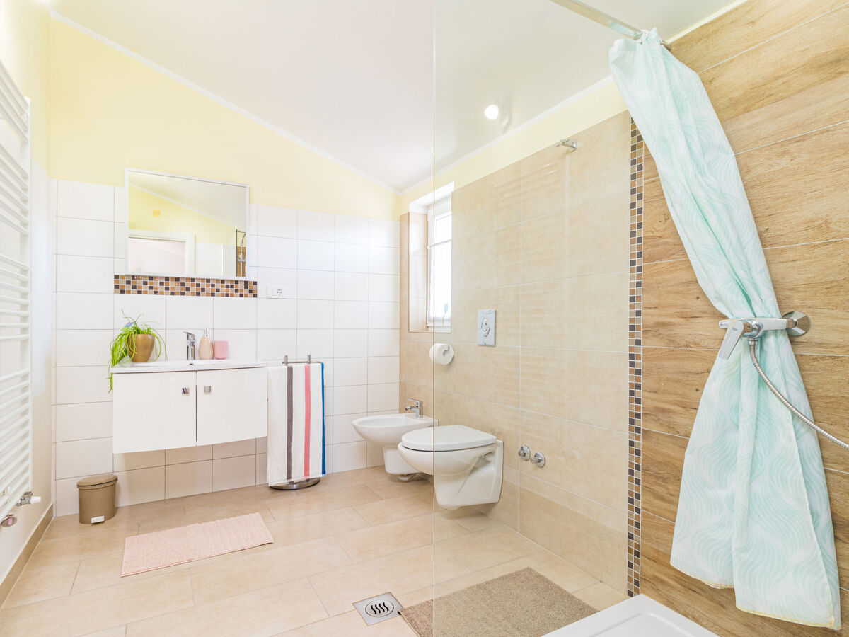 Villa May – Maison 8 pers. avec piscine chauffée à Tinjan - Photo 36