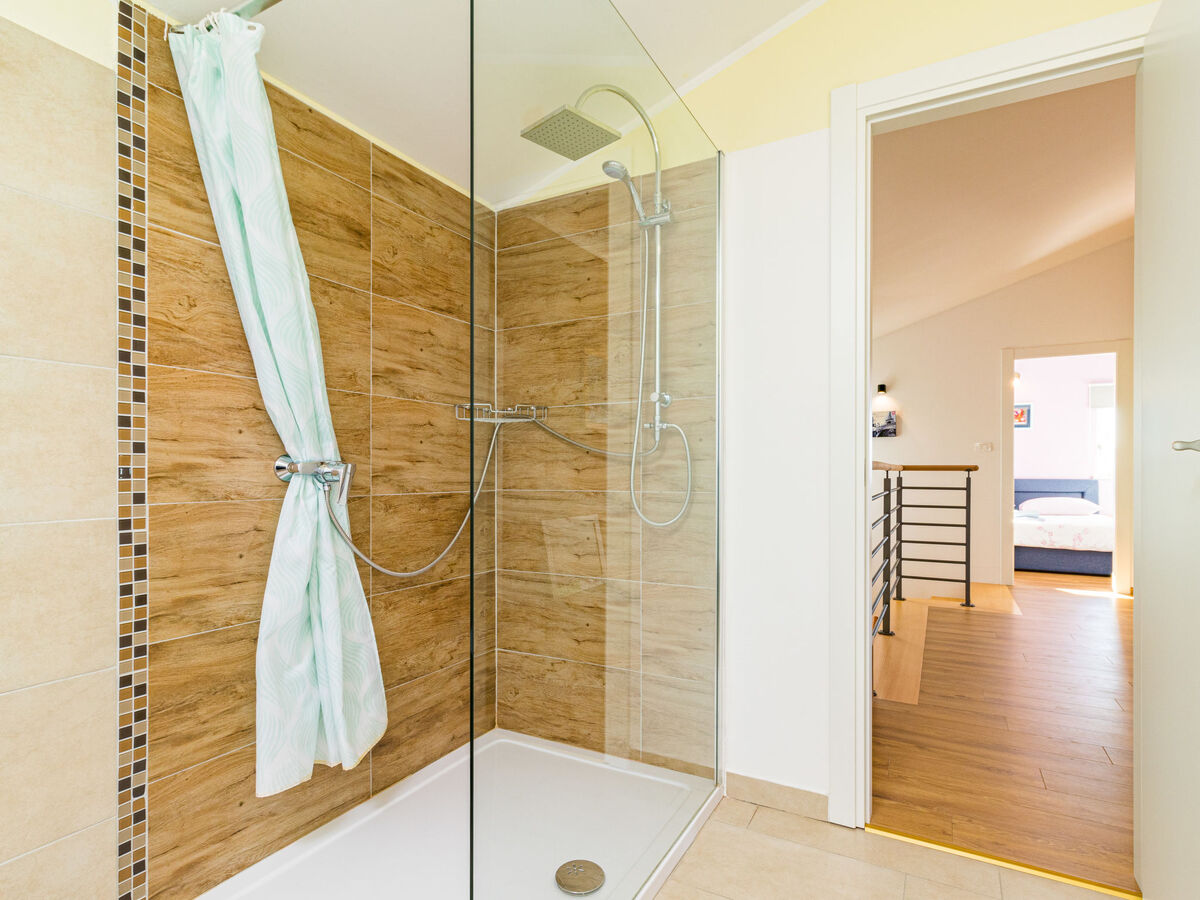 Villa May – Maison 8 pers. avec piscine chauffée à Tinjan - Photo 37