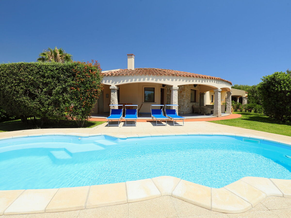 Rei Sole, maison 6 pers. avec piscine à Costa Rei - Photo 1
