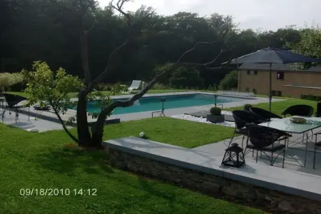 Pierreuse, Séjour élégant avec piscine, Jalhay - Photo 18