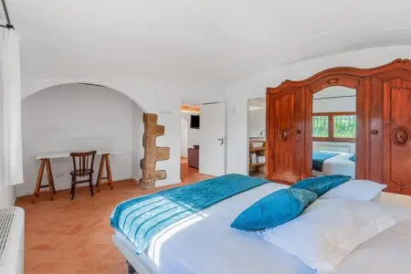 Maison avec piscine à Vulpellac, 4 personnes : photo 14