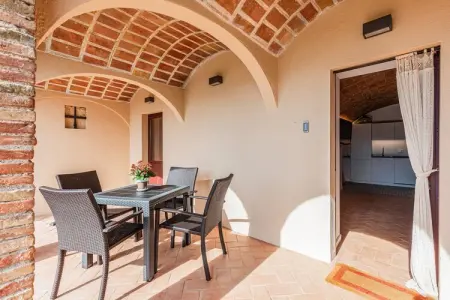Maison avec piscine à Vulpellac, 4 personnes : photo 19