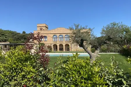 Maison avec piscine à Vulpellac, 4 personnes : photo 36