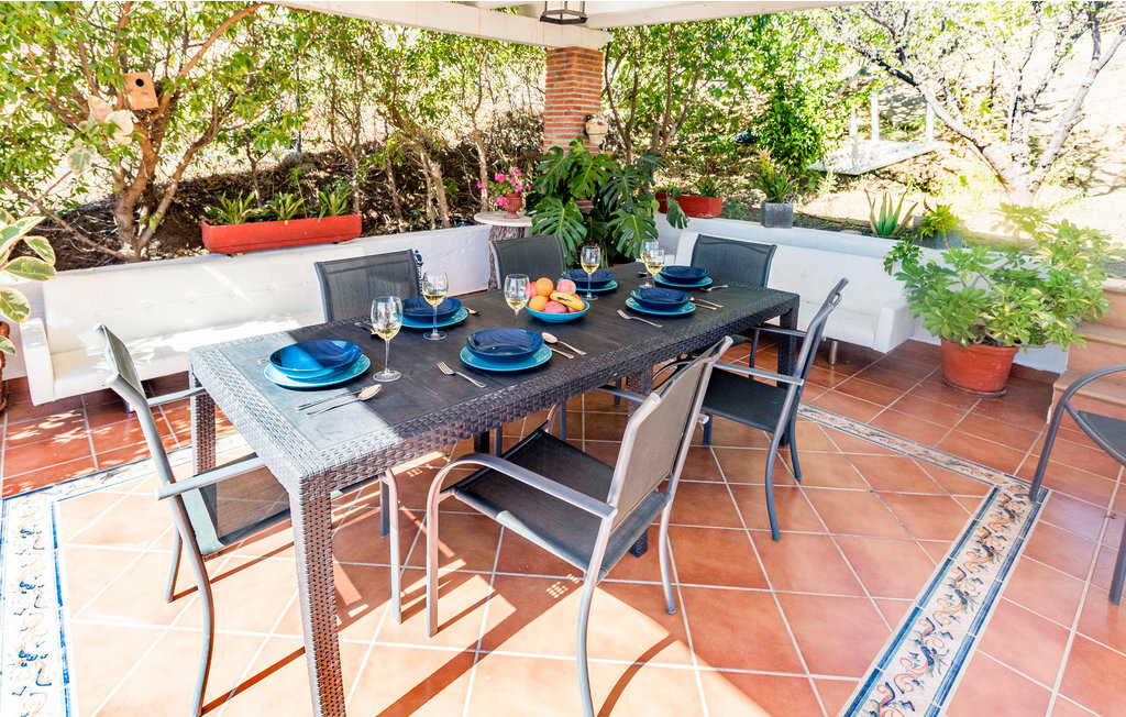 Maison avec piscine privée à 2,5 km des plages - Photo 10