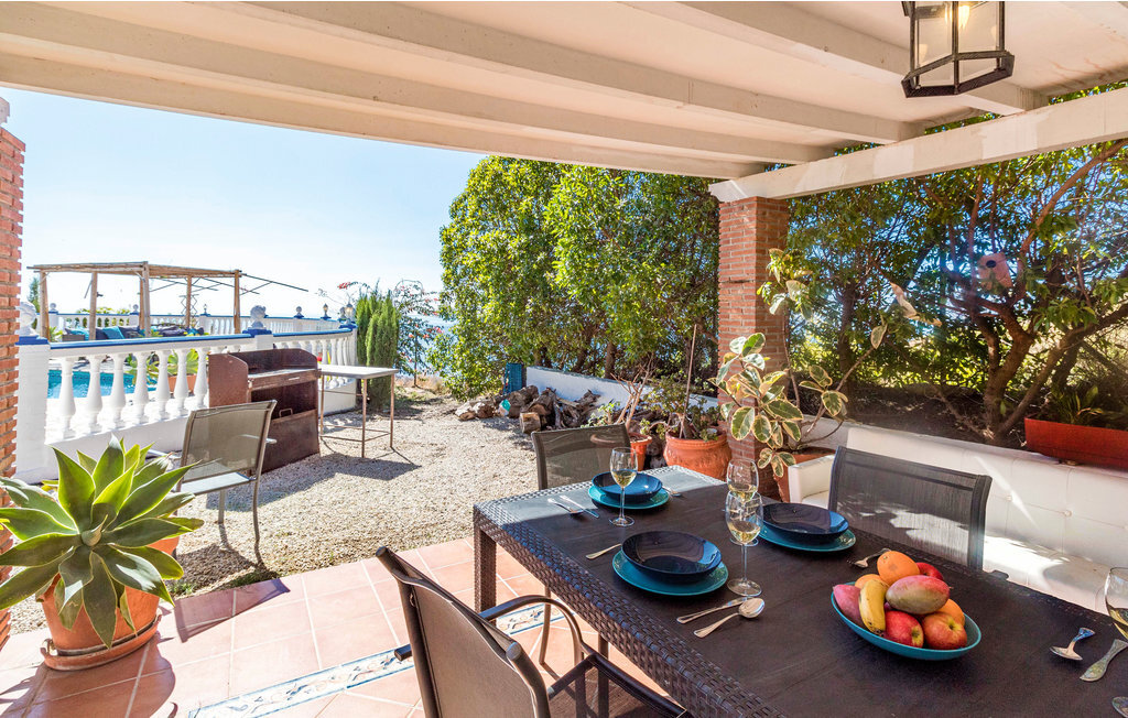 Maison avec piscine privée à 2,5 km des plages - Photo 11