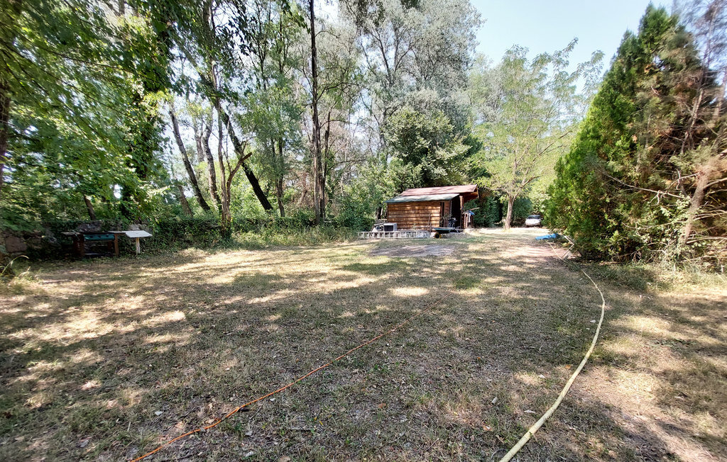 Maison mitoyenne Salernes, terrasse couverte et jardin - Photo 7