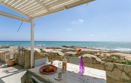 La Casa in Riva al Mare – Maison plage Sicile : photo 7