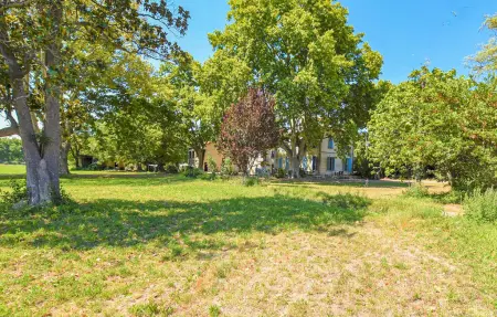 Maison pierre historique avec parc et ruisseau, Avignon : photo 9